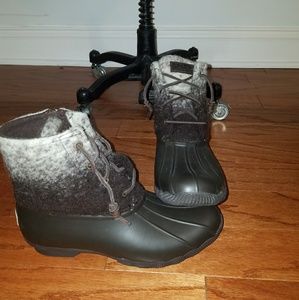 Sperry boots
